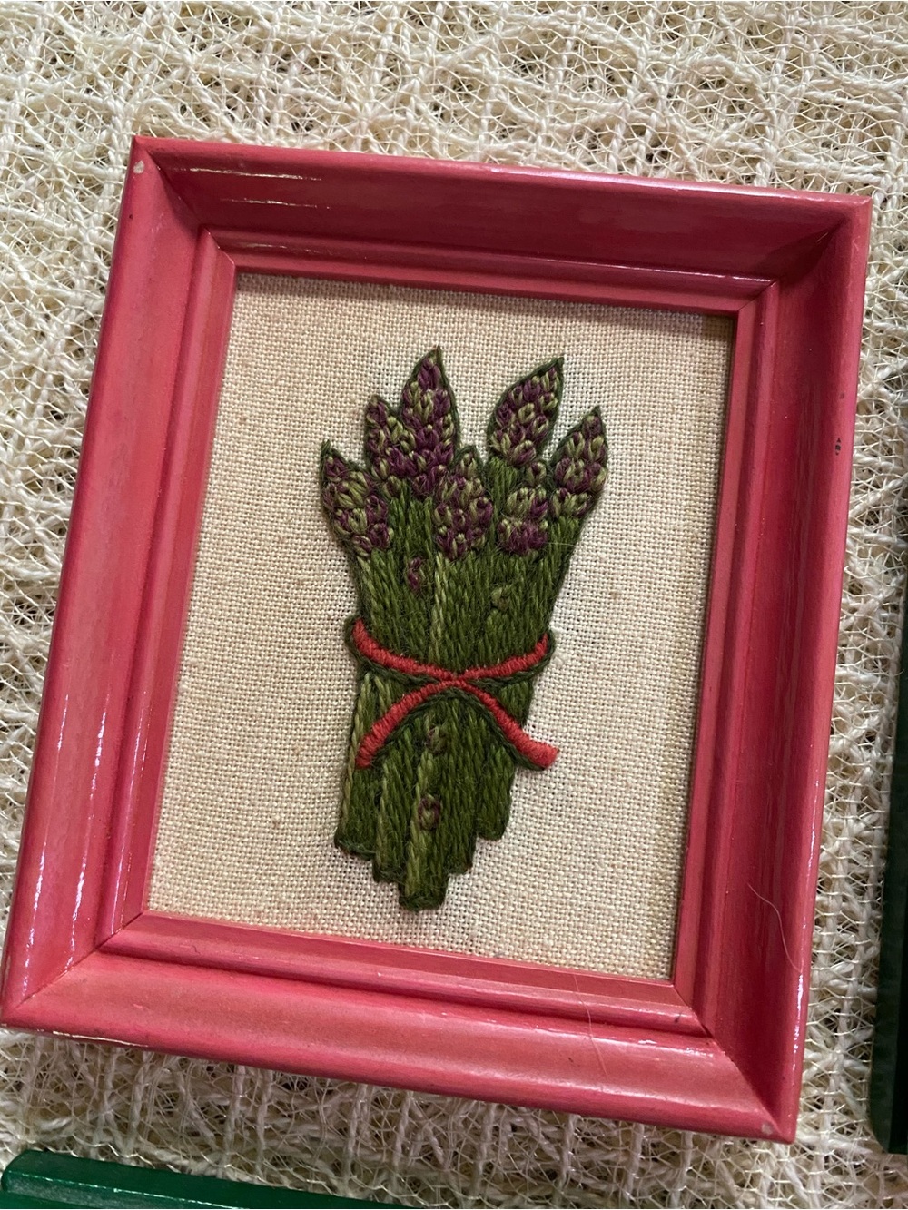 Set of 4 Vintage-Hand Embroidered Vegetable & Fruit Mini Wall Art - - Picture 5 of 6